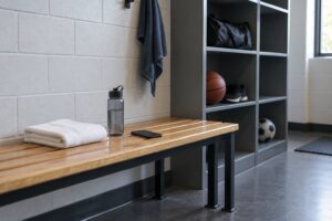 what is benching in dating